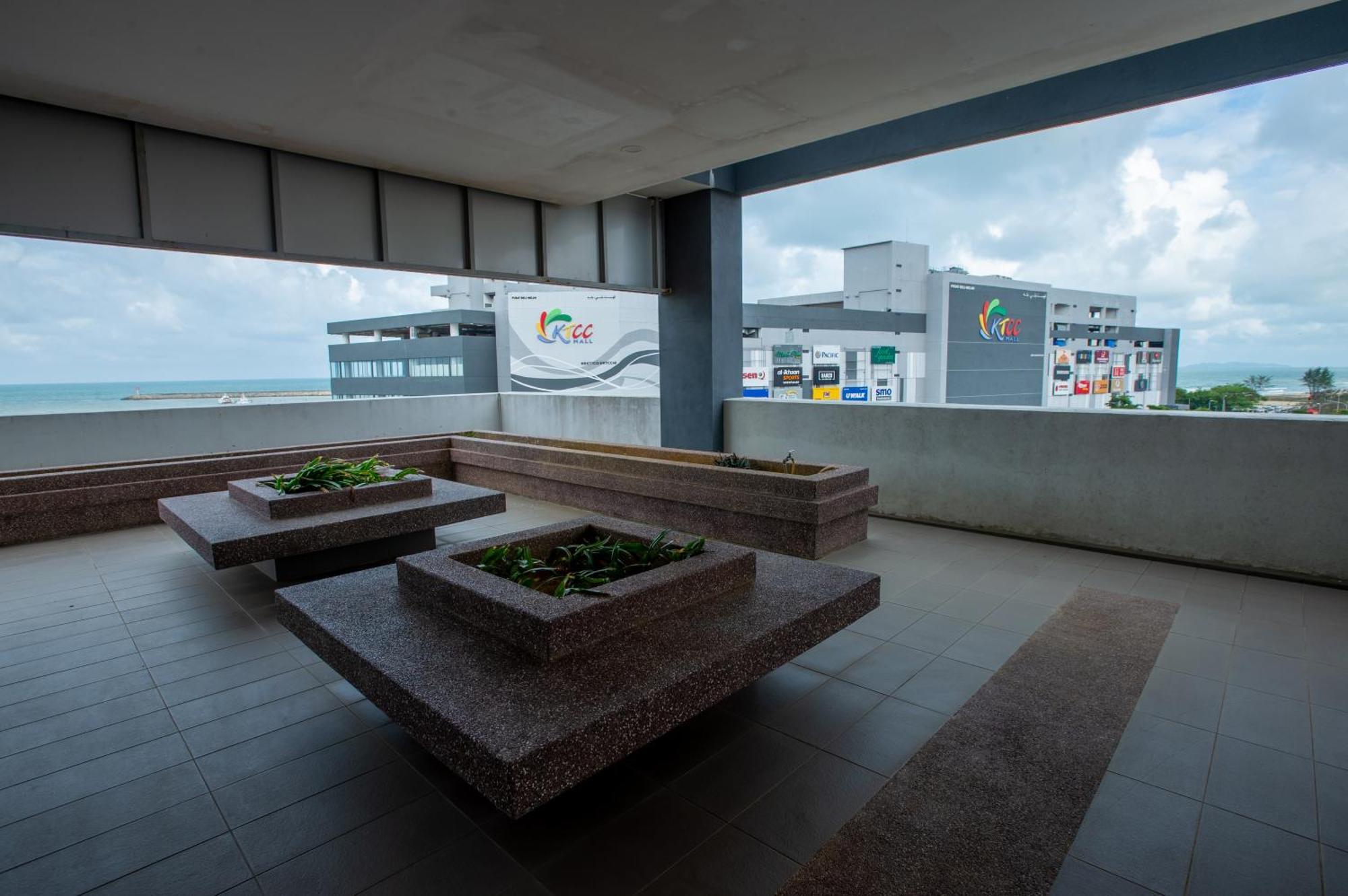 Infinity Sea View Pool Beach View 3Rooms 2Parkings Kuala Terengganu Luaran gambar